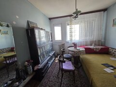 Titan, pe Nicolae Grigorescu, vav metrou si parc IOR, bloc reabilitat